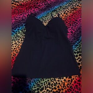 medium 2000’s tank top